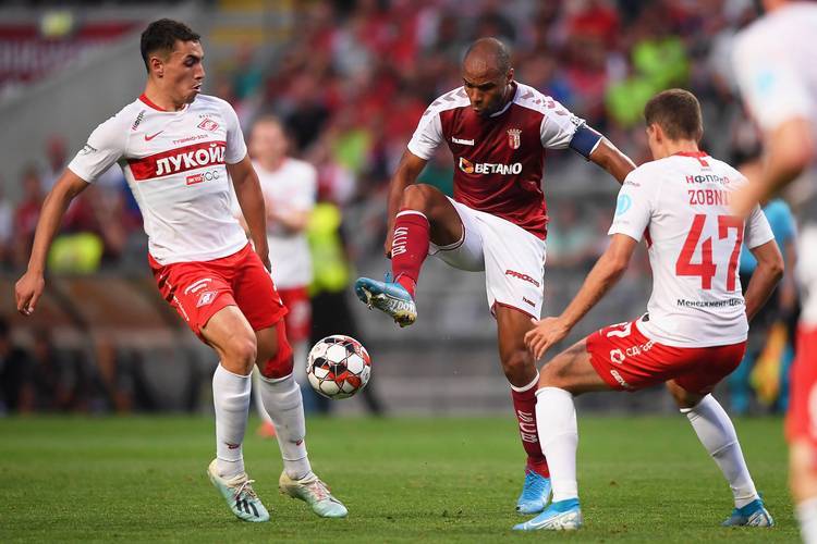 亚眠主场大胜尼奥尔，保持不败纪录的简单介绍