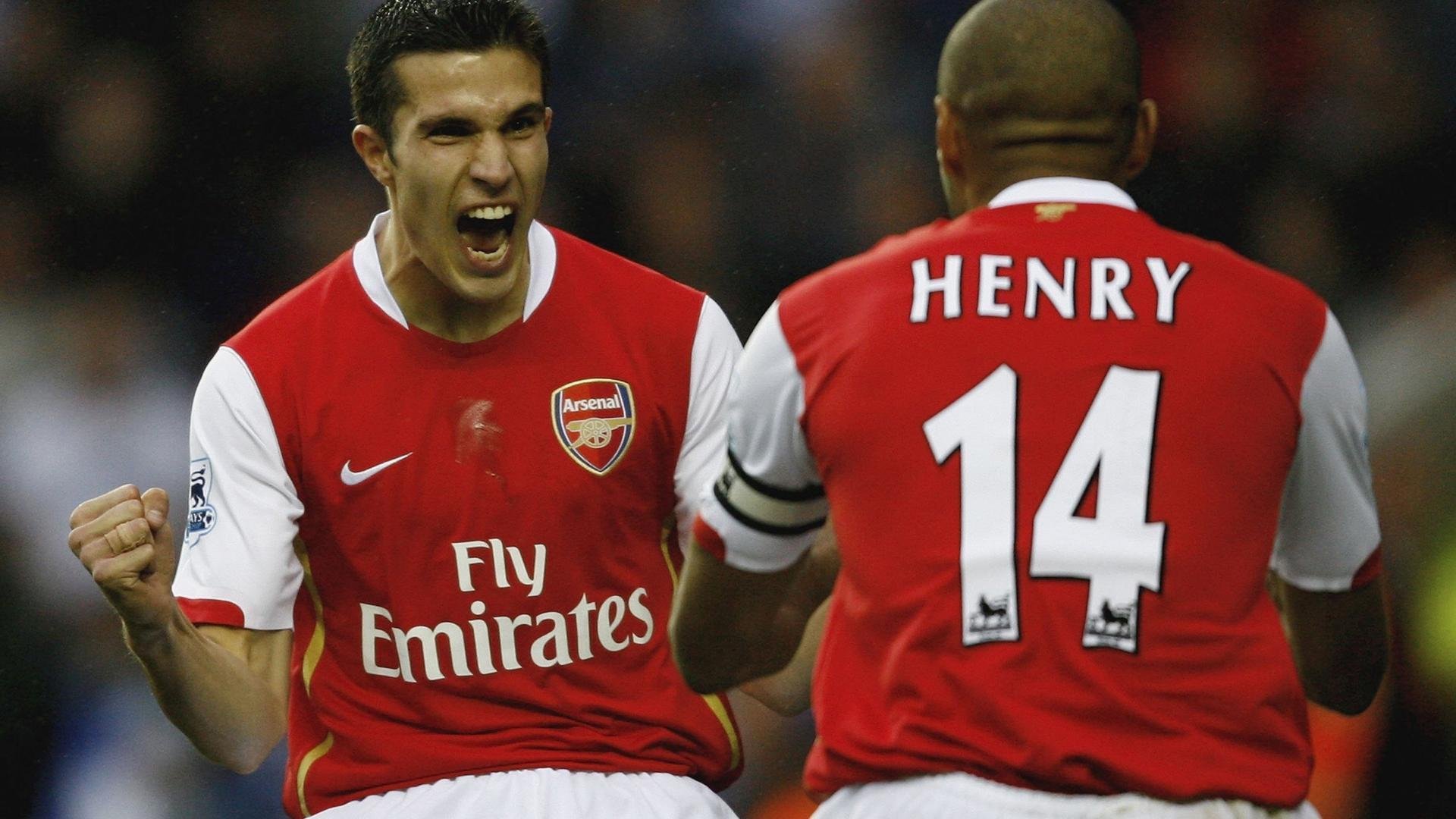 险胜引爆全场！，Faker意外战胜FPX全场沸腾不已