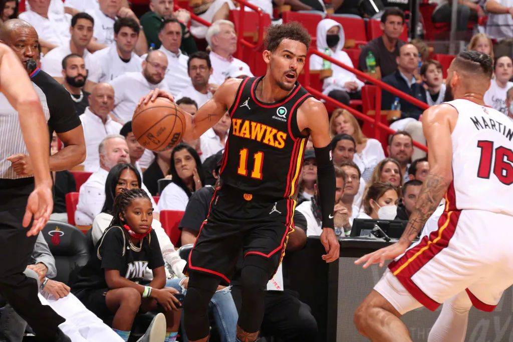 Ming官方宣布比赛局势复杂新规，老鹰引发争议！上演精彩一战的简单介绍